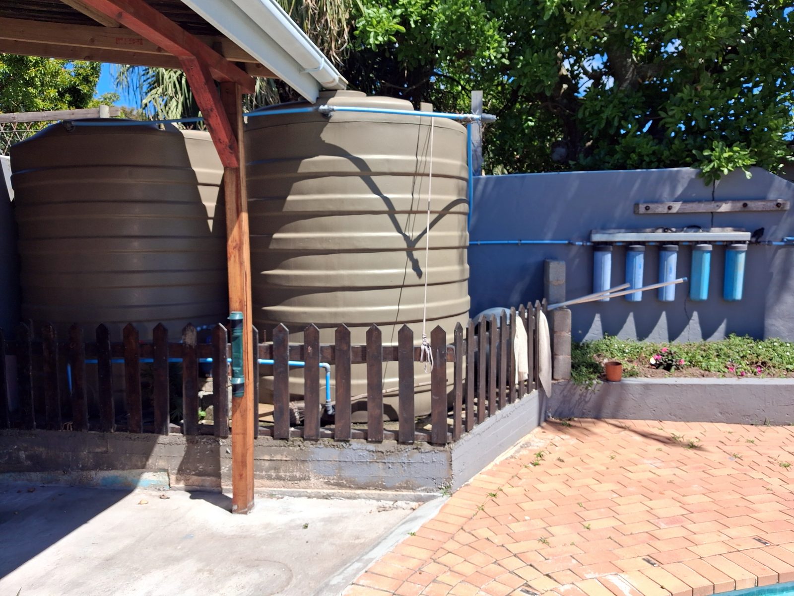 Water tanks and filters